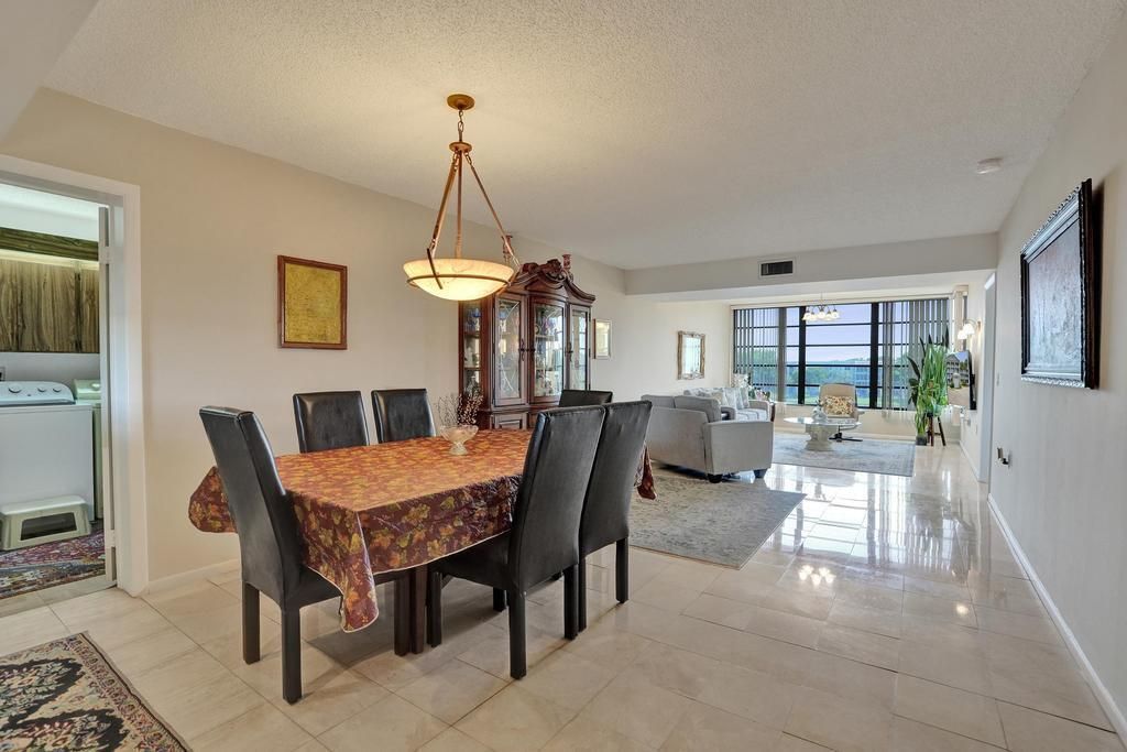 1524 Whitehall Drive, Unit 406, Davie, FL 33324 Photo