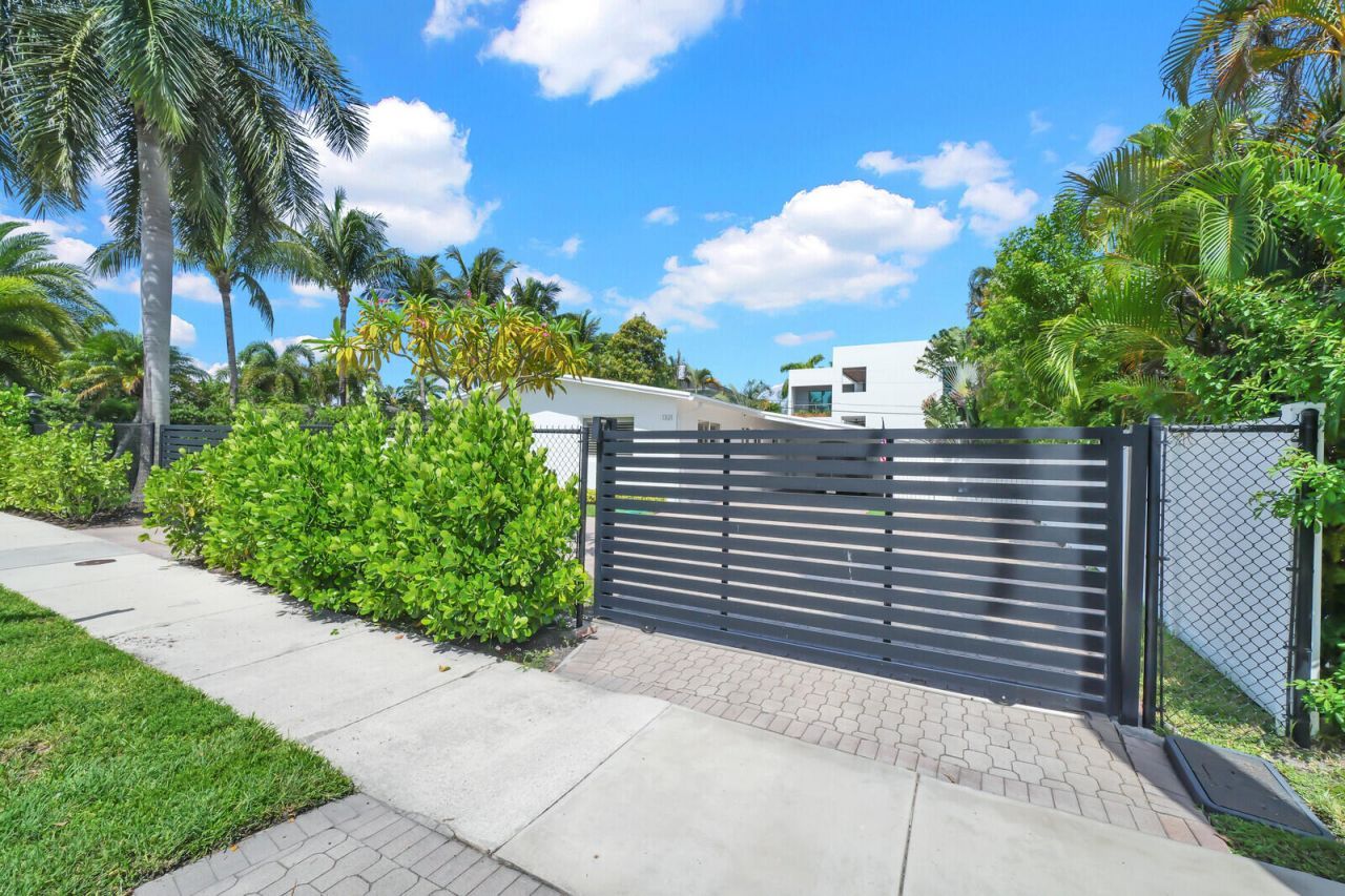 1321 Cordova Road, Fort Lauderdale, FL 33316 Photo