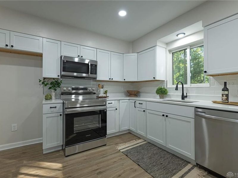 2803 Westbrook Drive, Cincinnati, OH 45211 Photo 10