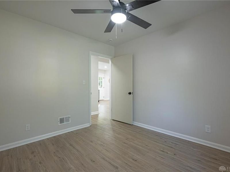 2803 Westbrook Drive, Cincinnati, OH 45211 Photo 14