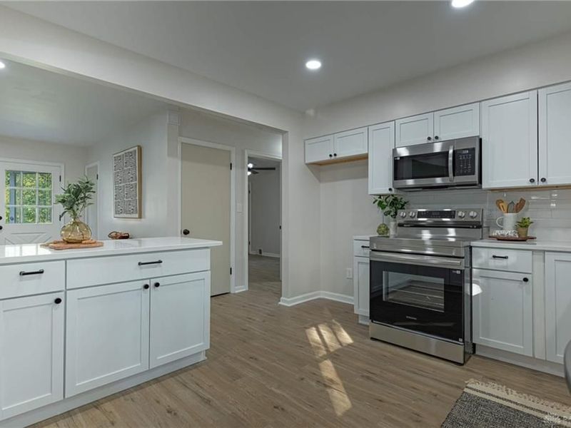 2803 Westbrook Drive, Cincinnati, OH 45211 Photo 9