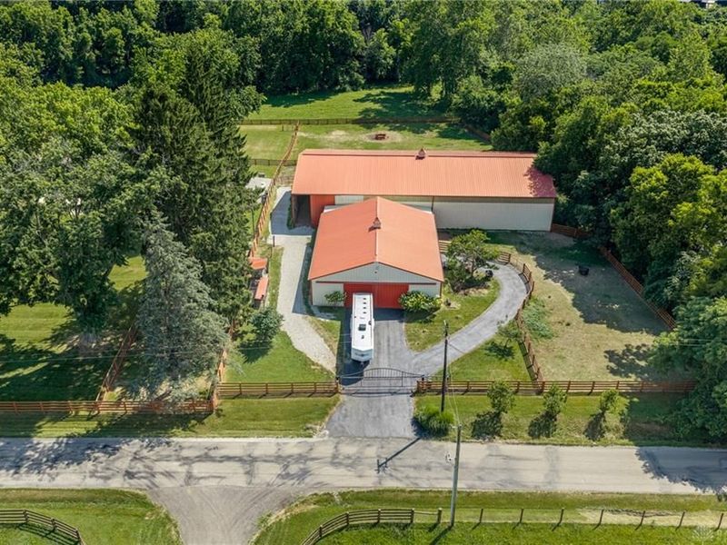 3385 Middle Run Road, Sugarcreek Township, OH 45068 Photo 3