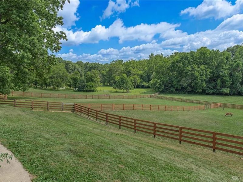 3385 Middle Run Road, Sugarcreek Township, OH 45068 Photo 42