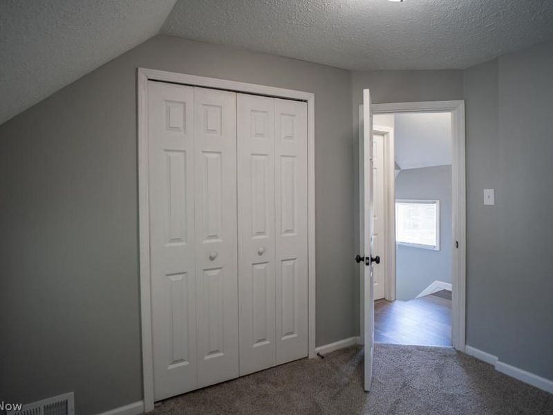 2250 4th Street SW, Akron, OH 44314 Photo 13