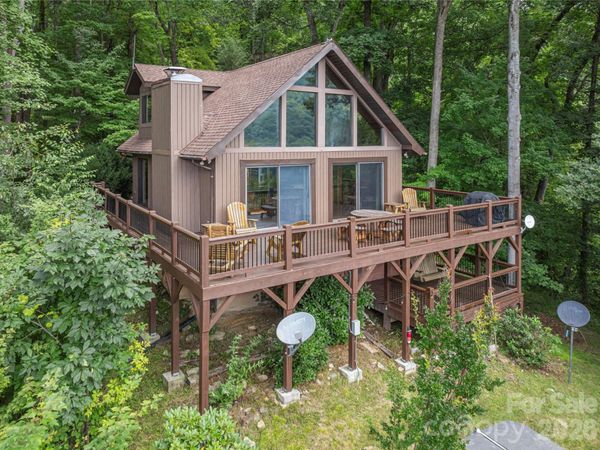 171 Jade Drive, Clyde, NC 28721