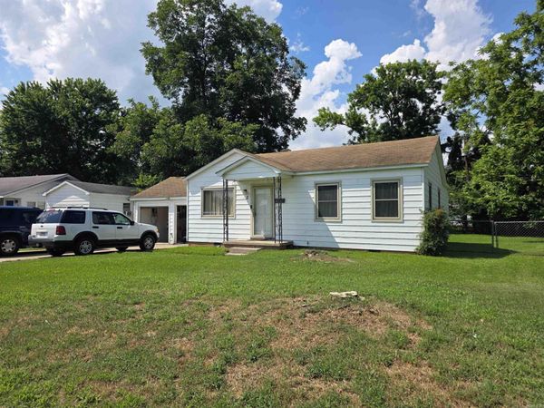 2 Wright Circle , North Little Rock, AR 72117