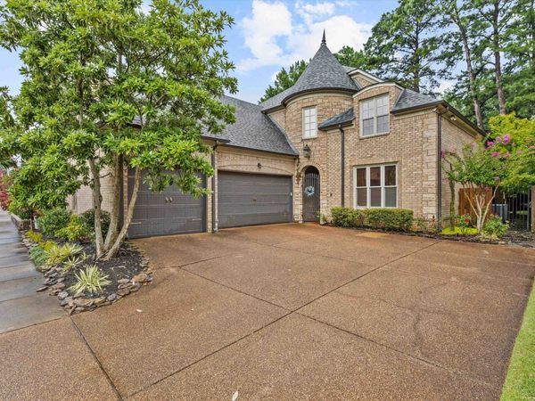 1555 LAWTON TRL, Germantown, TN 38138