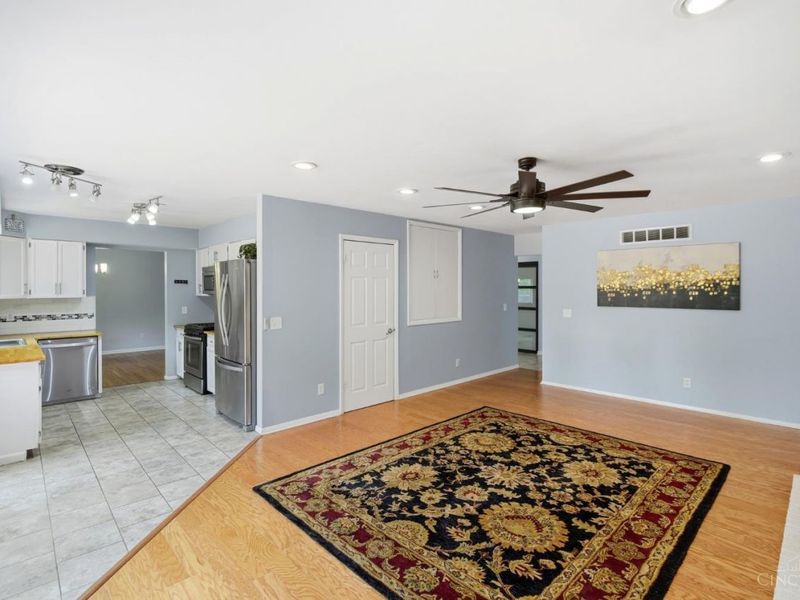 12175 Bath Court, Sharonville, OH 45241 Photo 15