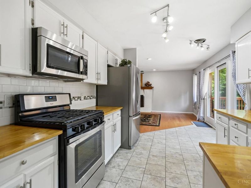 12175 Bath Court, Sharonville, OH 45241 Photo 18