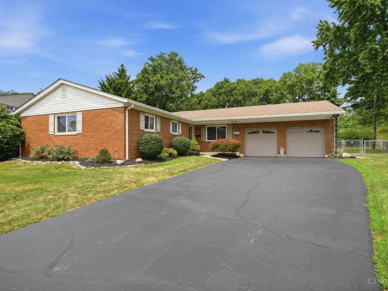 12175 Bath Court, Sharonville, OH 45241 Photo 3