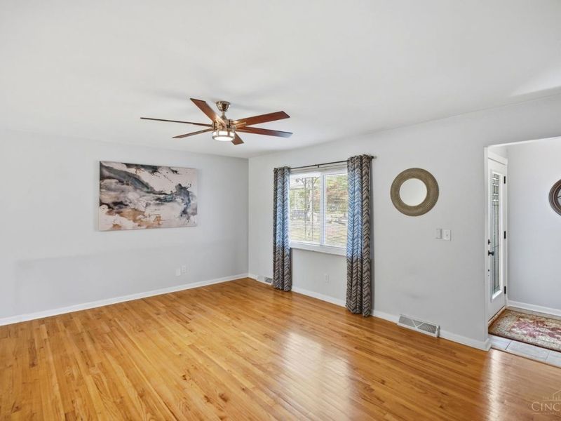 12175 Bath Court, Sharonville, OH 45241 Photo 7