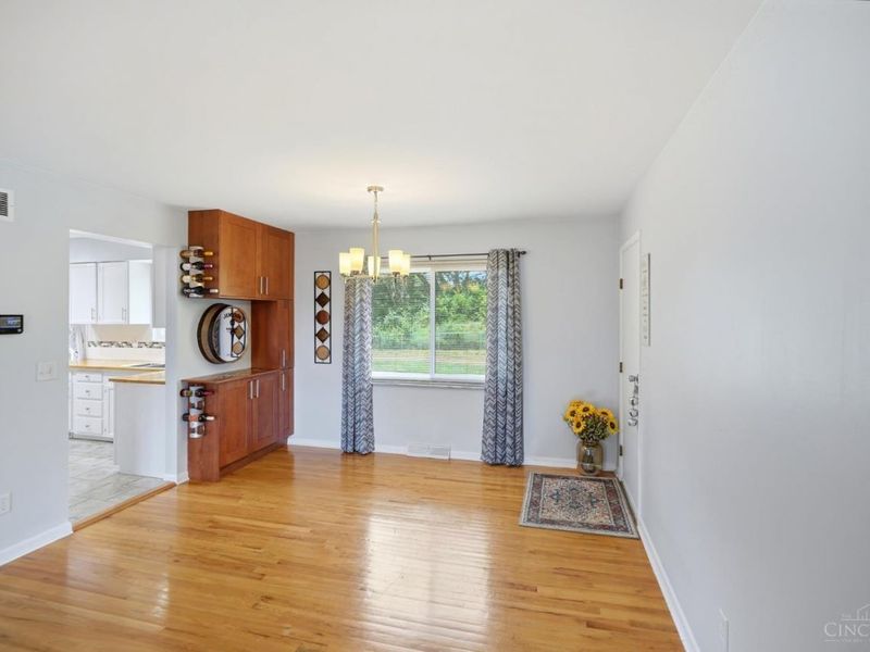 12175 Bath Court, Sharonville, OH 45241 Photo 9