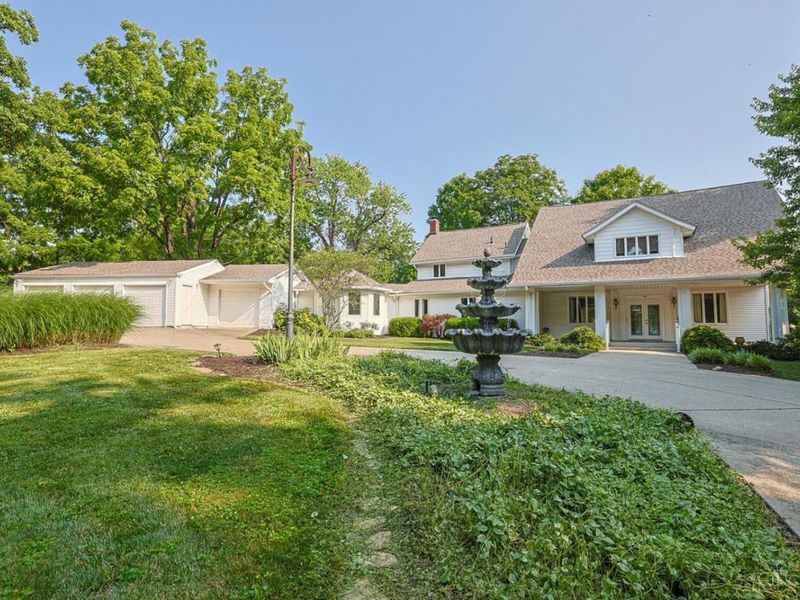 5940 Ambassador Court, Fairfield, OH 45014 Photo 2