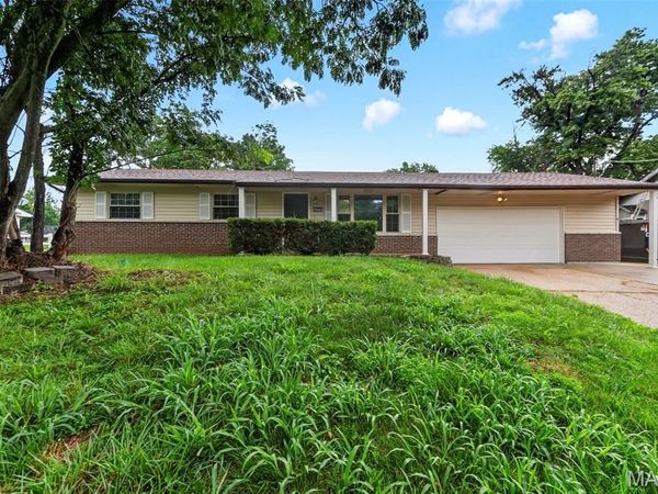 3546 E Romaine Creek Road , Imperial, MO 63052