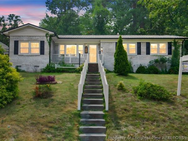 805 Shadowlawn Drive, Fayetteville, NC 28303