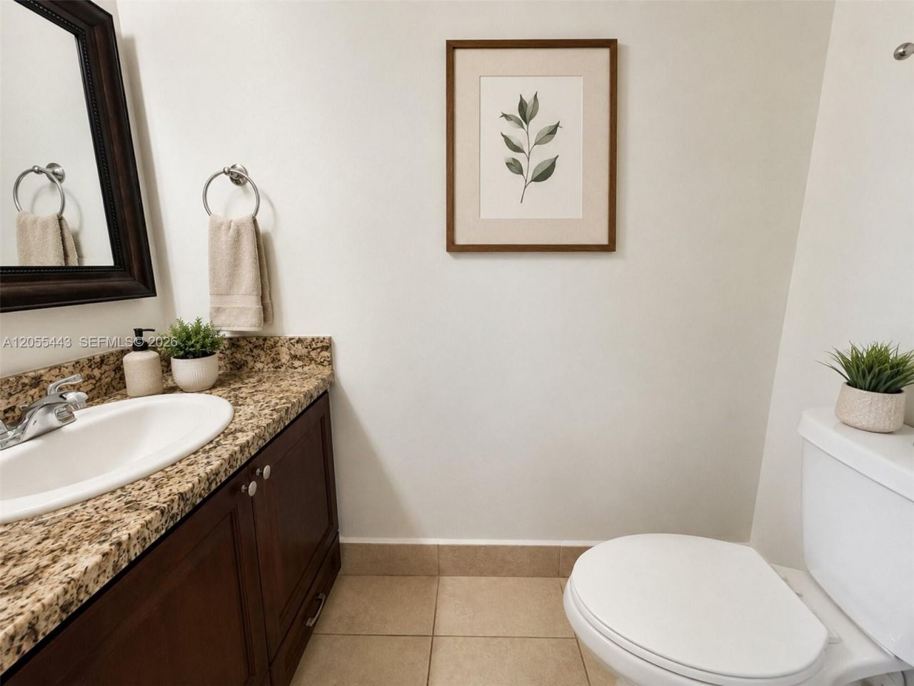 1521 W 42nd Pl , Unit 18, Hialeah, FL 33012 Photo
