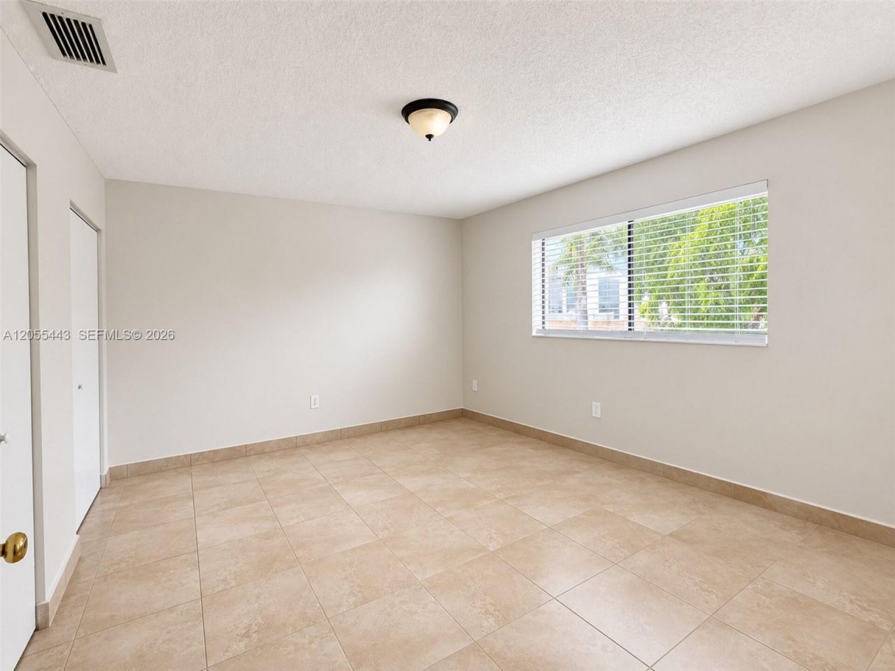 1521 W 42nd Pl , Unit 18, Hialeah, FL 33012 Photo