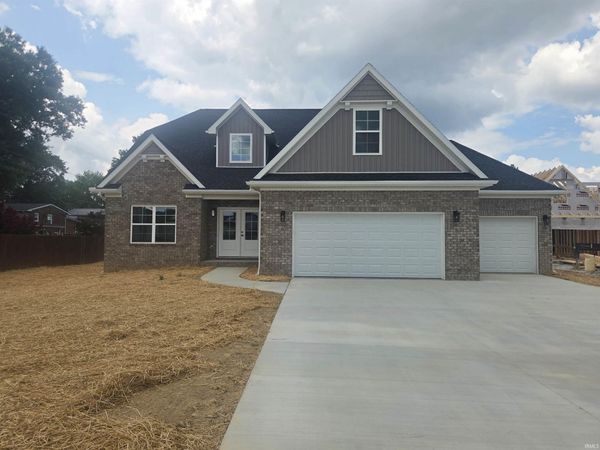 3240 Heseman Avenue, Evansville, IN 47725
