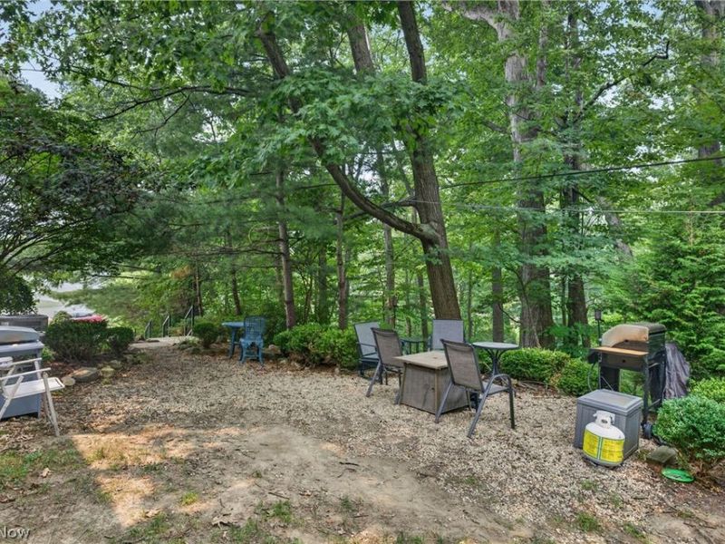 6965 Carriage Hill Drive, Brecksville, OH 44141 Photo 26