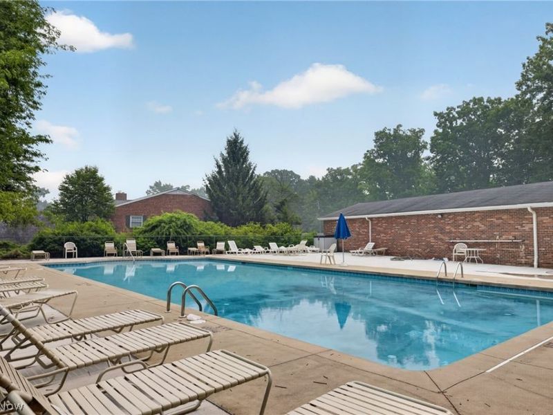 6965 Carriage Hill Drive, Brecksville, OH 44141 Photo 34