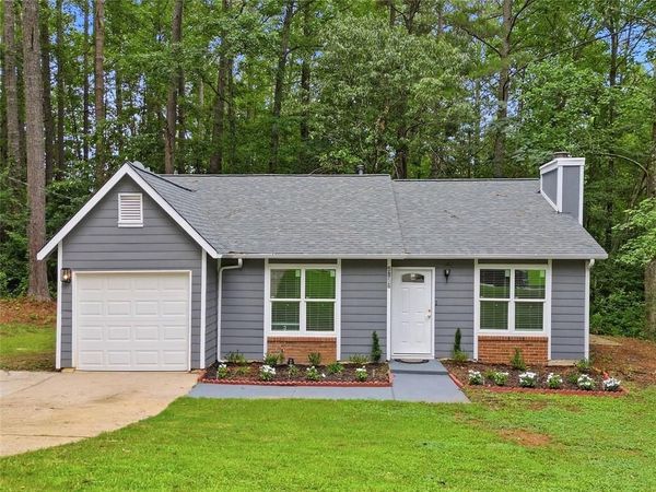 5856 Rock Road , Union City, GA 30291