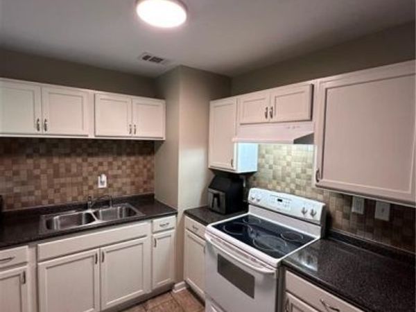 4315 Elkan Avenue , Macon, GA 31206
