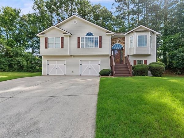 7402 Grayson Bridge Circle , Douglasville, GA 30134