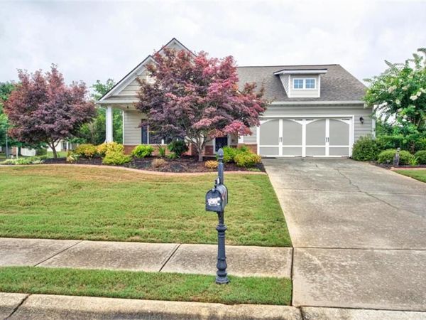 305 Victory Circle , Commerce, GA 30529