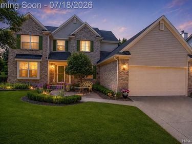 5363 Mill Race Way, Commerce Twp, MI 48382