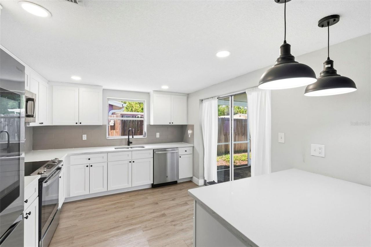 9105 Hunt Club Lane , Port Richey, FL 34668 Photo