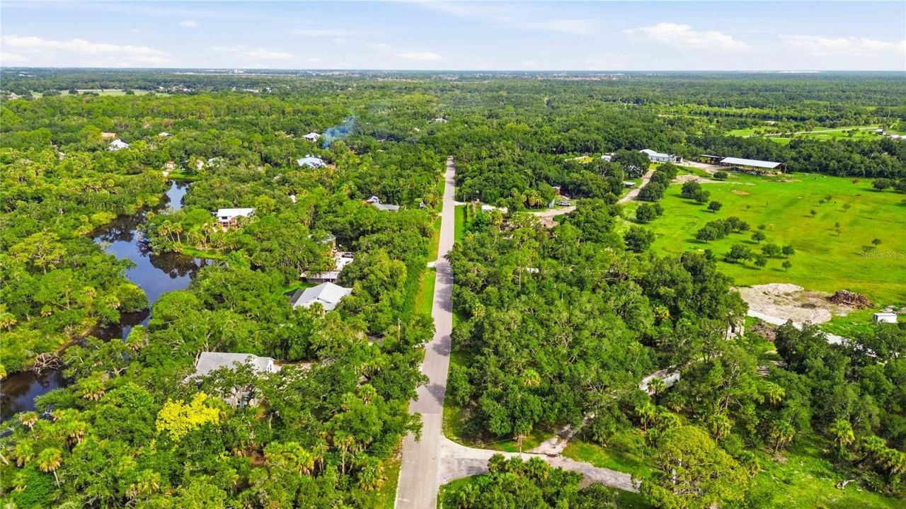 S Moon Drive , Venice, FL 34292 Photo