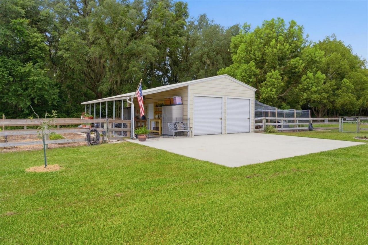 16241 SE 150th Avenue, Weirsdale, FL 32195 Photo