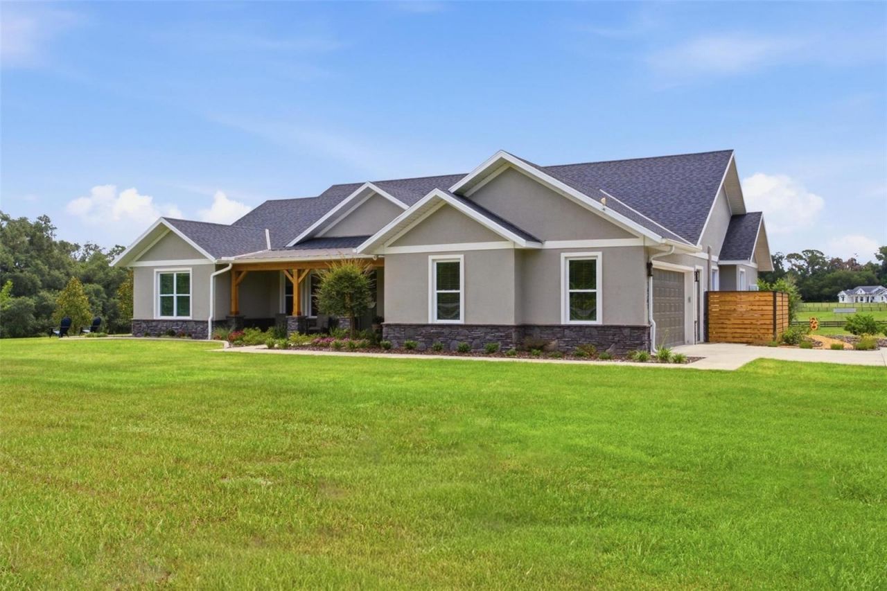 16241 SE 150th Avenue, Weirsdale, FL 32195 Photo