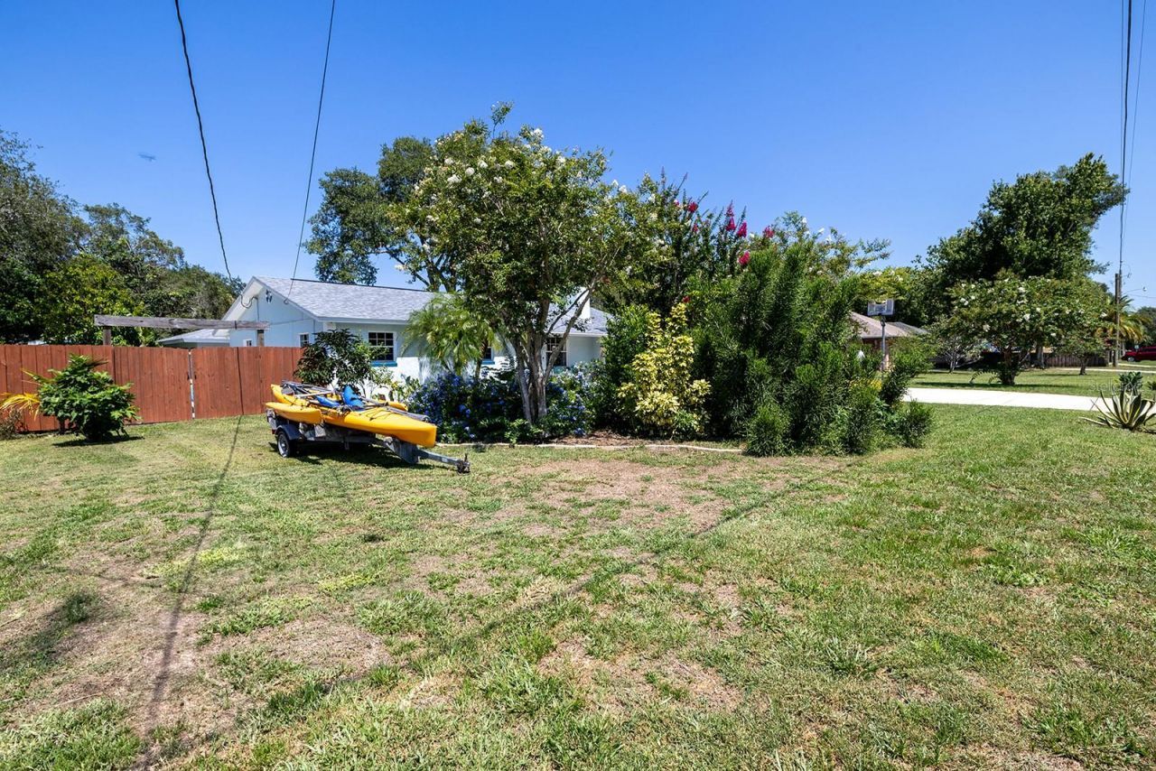 2553 Nordman Avenue , New Smyrna Beach, FL 32168 Photo