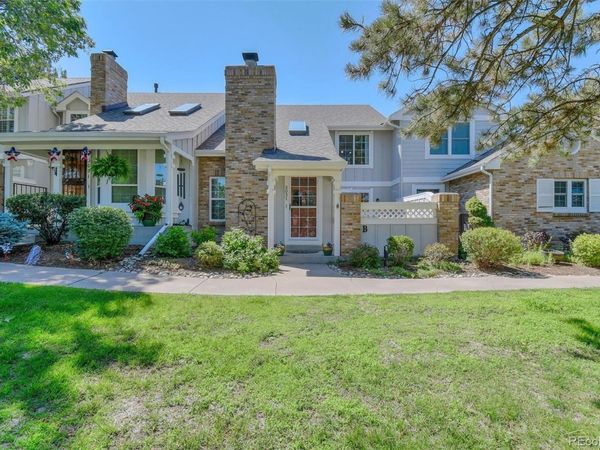 3031 W Long Court, Unit B, Littleton, CO 80120