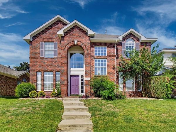 4549 Shadowridge Drive, The Colony, TX 75056