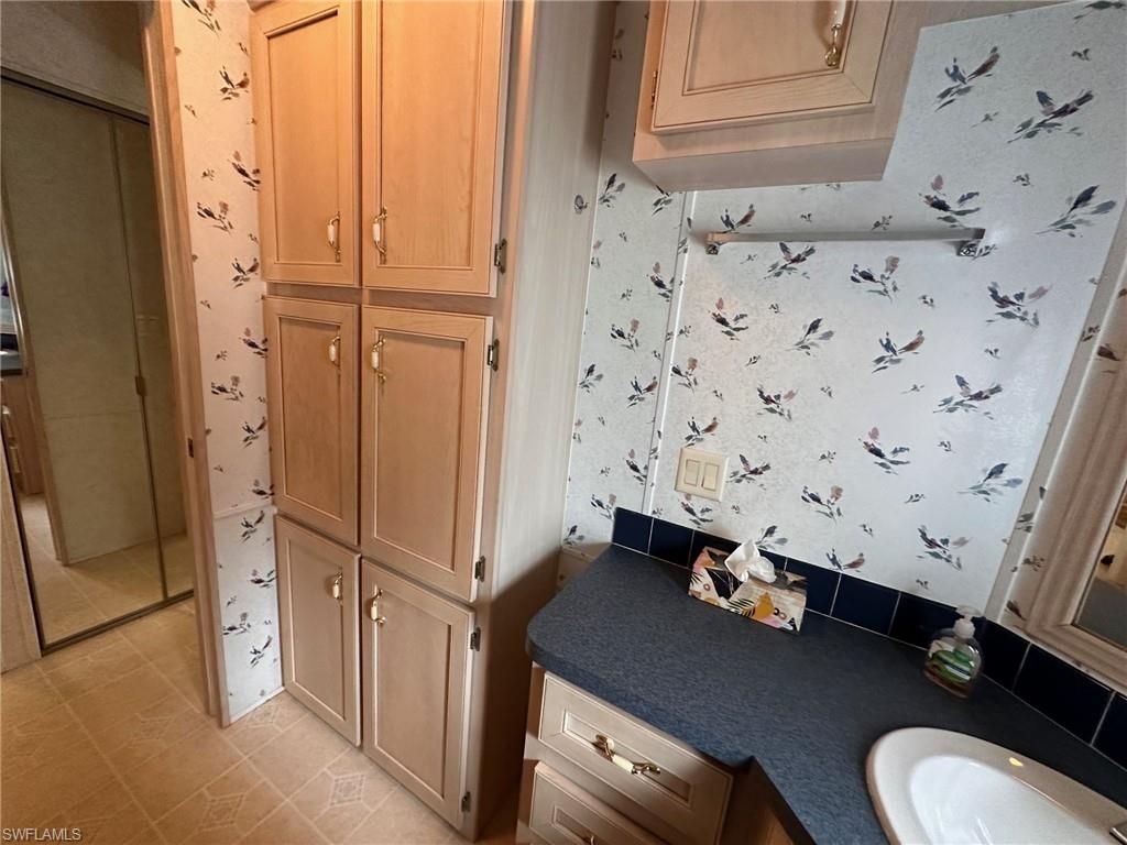 1307 Silver Lakes Blvd, Naples, FL 34114 Photo