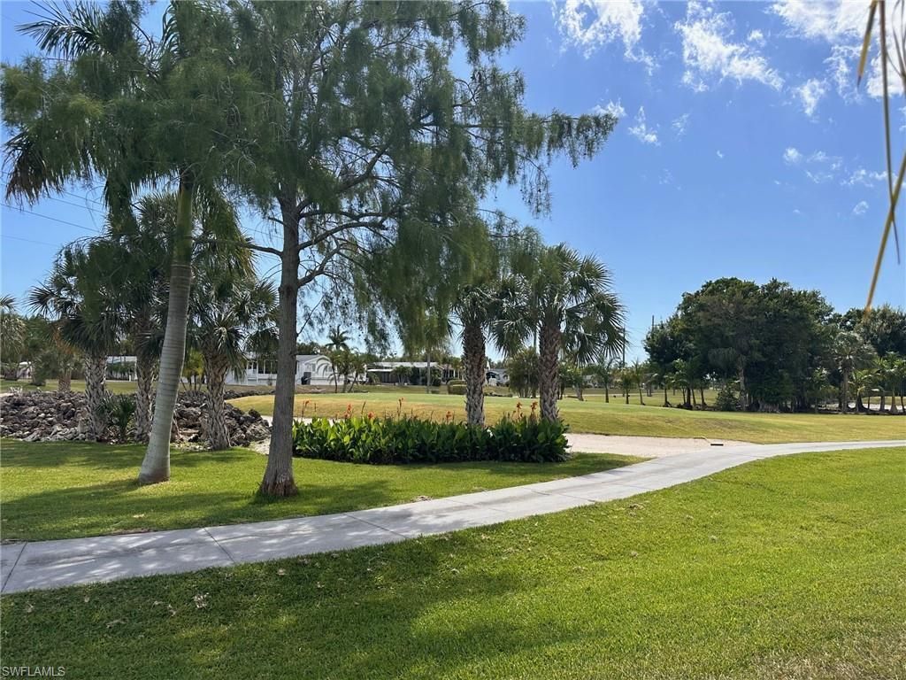1307 Silver Lakes Blvd, Naples, FL 34114 Photo
