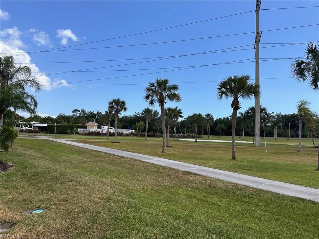 1307 Silver Lakes Blvd, Naples, FL 34114 Photo