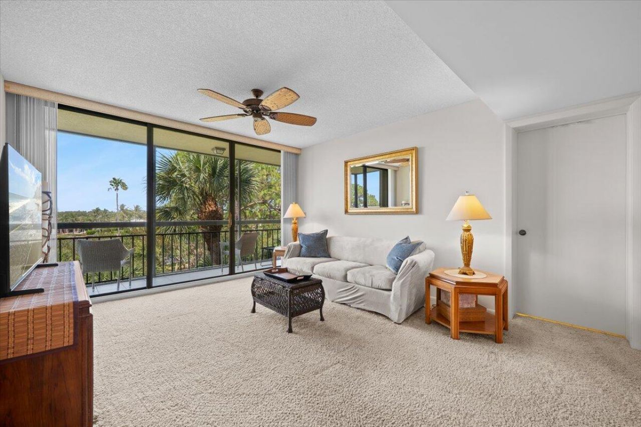 2001 Marina Isle Way, Unit 405, Jupiter, FL 33477 Photo