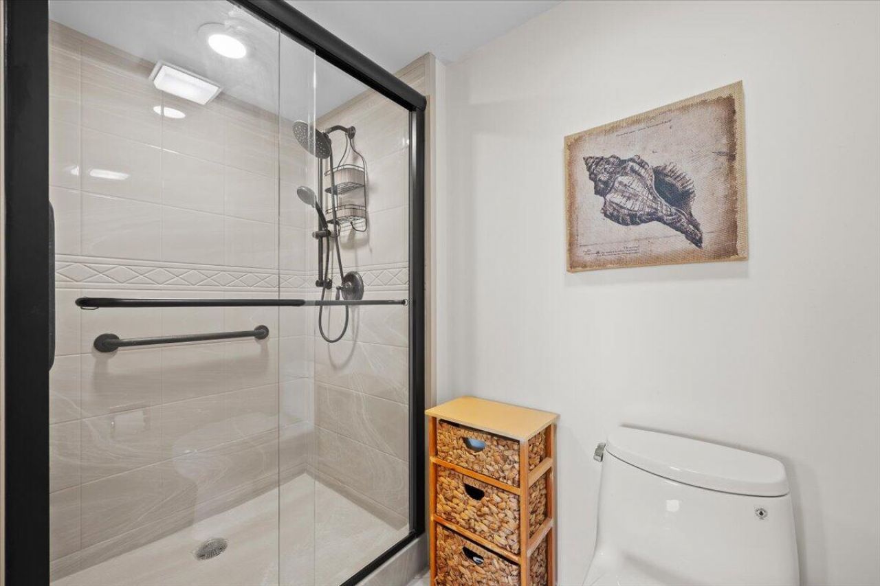 2001 Marina Isle Way, Unit 405, Jupiter, FL 33477 Photo