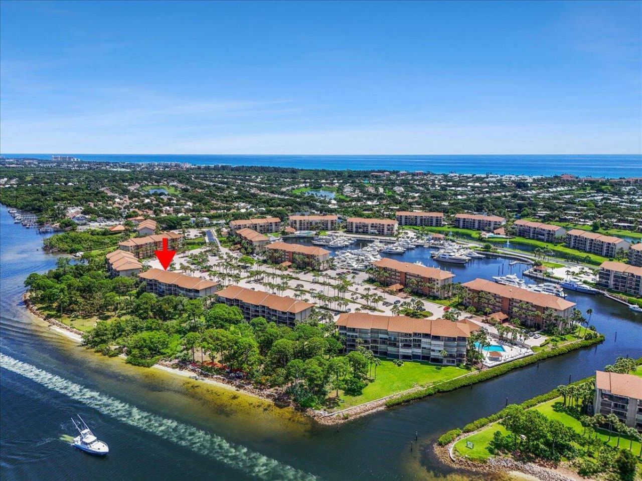 2001 Marina Isle Way, Unit 405, Jupiter, FL 33477 Photo
