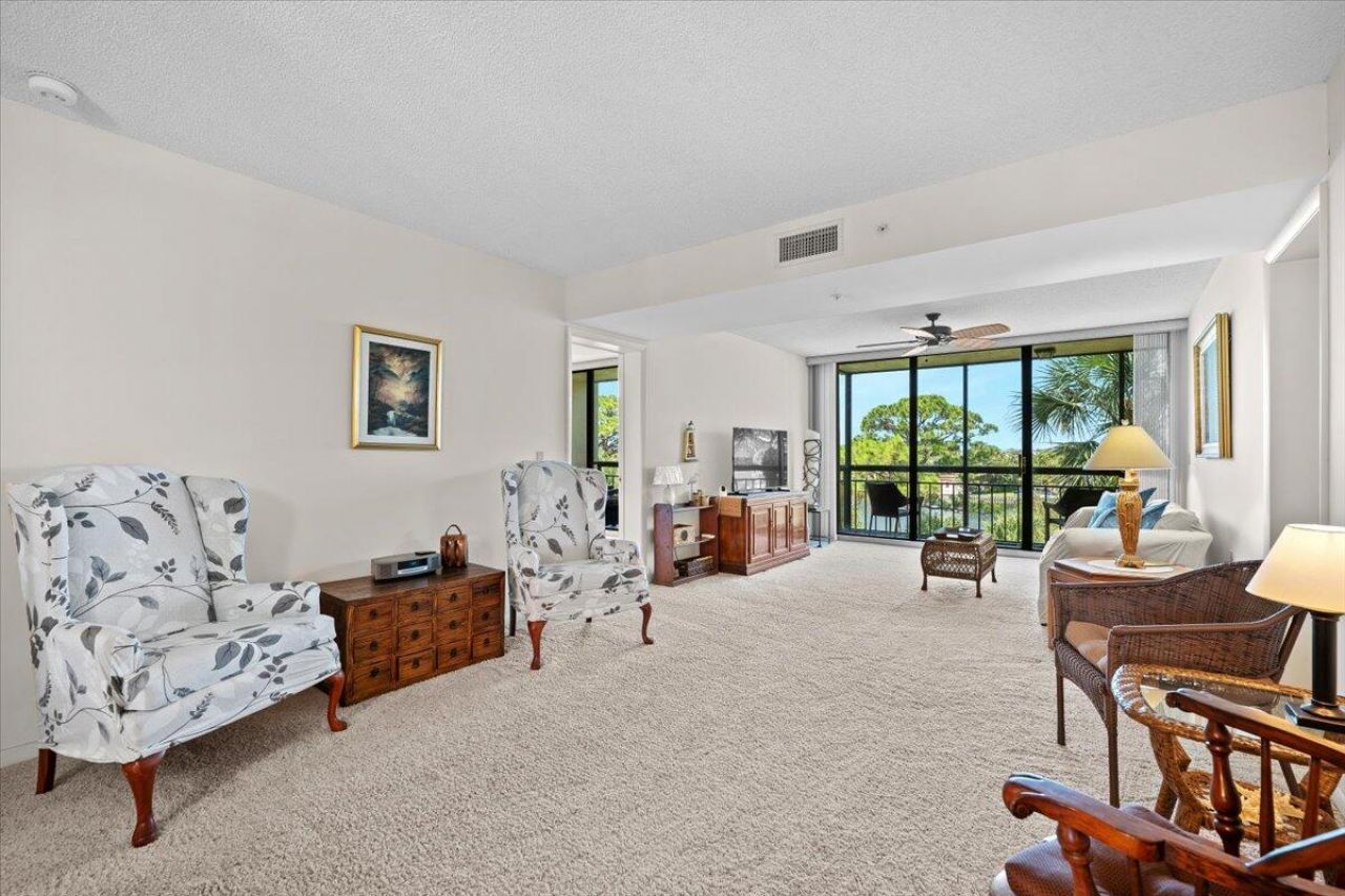 2001 Marina Isle Way, Unit 405, Jupiter, FL 33477 Photo