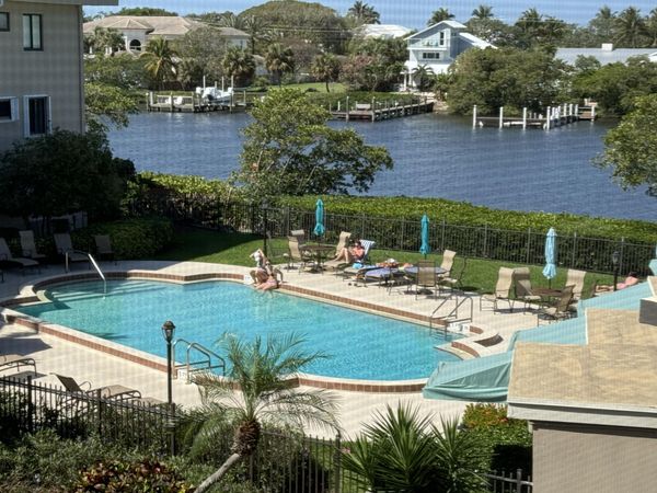 3605 S Ocean Boulevard, Unit 311, South Palm Beach, FL 33480