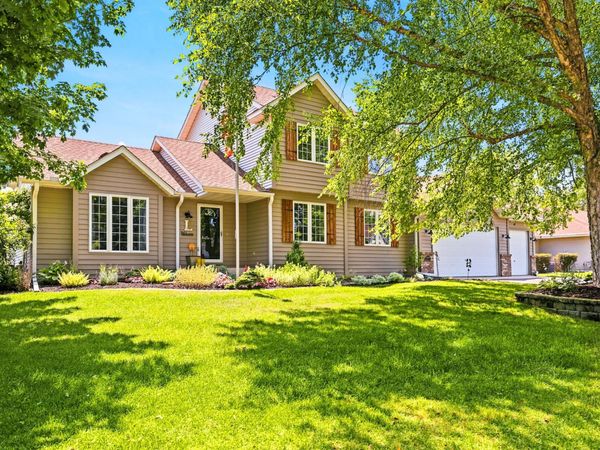 10948 203rd Street W, Lakeville, MN 55044