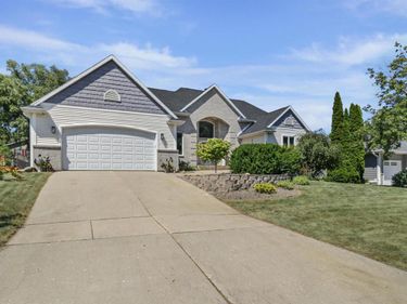 3507 Cricketeer Drive, Janesville, WI 53546