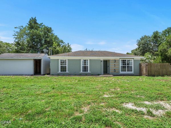 315 Twin Lakes Drive, Panama City Beach, FL 32413