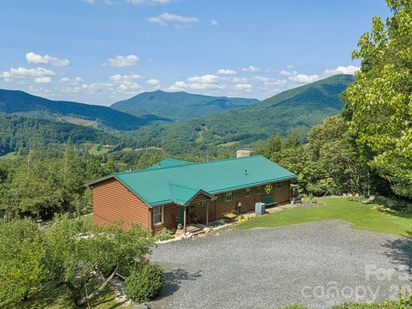 1013 Perry Road, West Jefferson, NC 28694