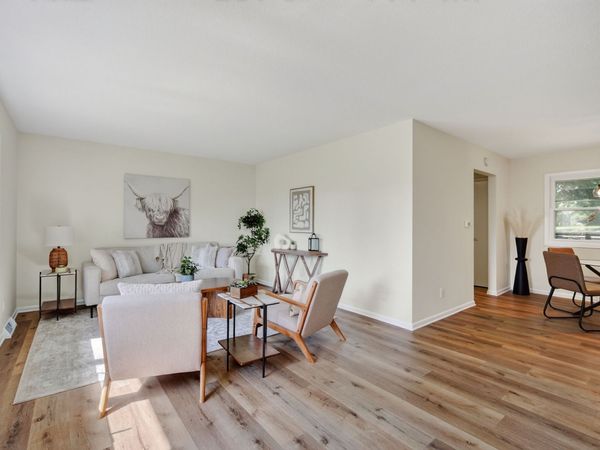 1204 29th Street , West Des Moines, IA 50266