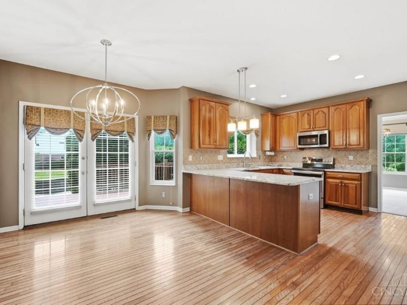 7843 Lake Field Court, Deerfield Twp., OH 45040 Photo 11
